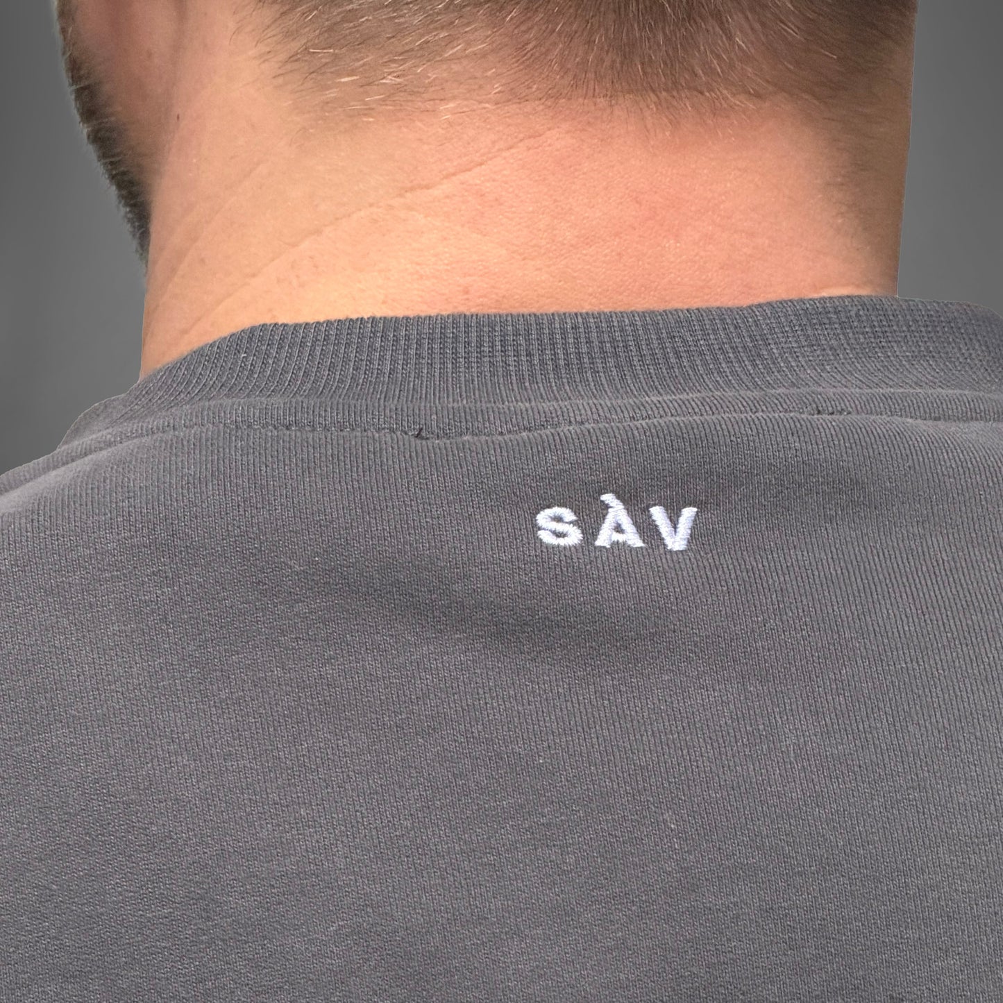 The Essential Sweatshirt – Charcoal