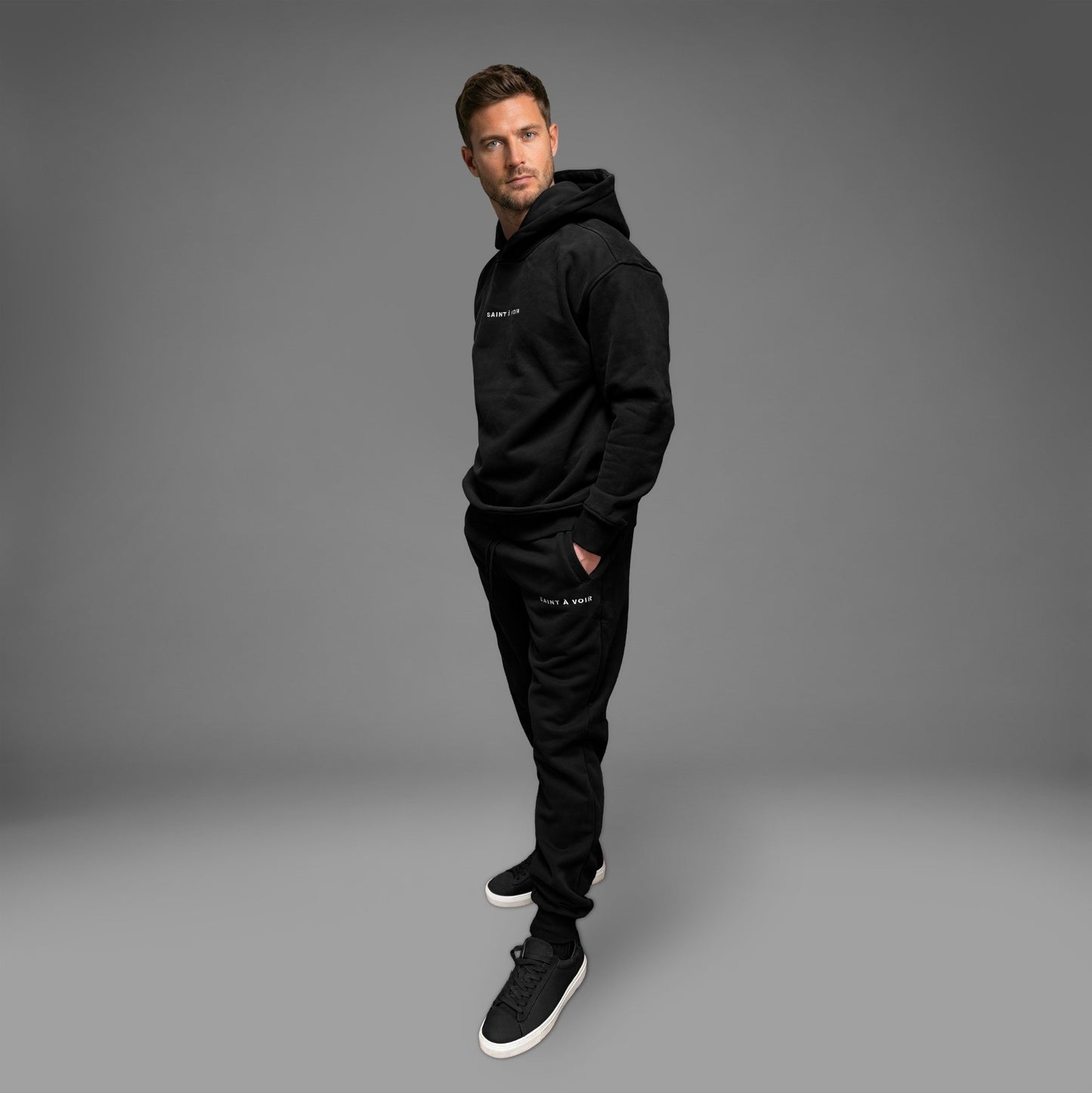 The Essential Hoodie – Black